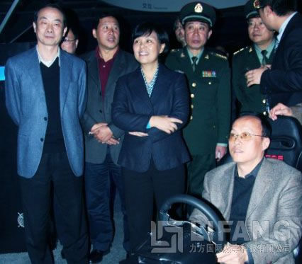 成都市副市长赵小维莅临赏金大对决国际考察指导