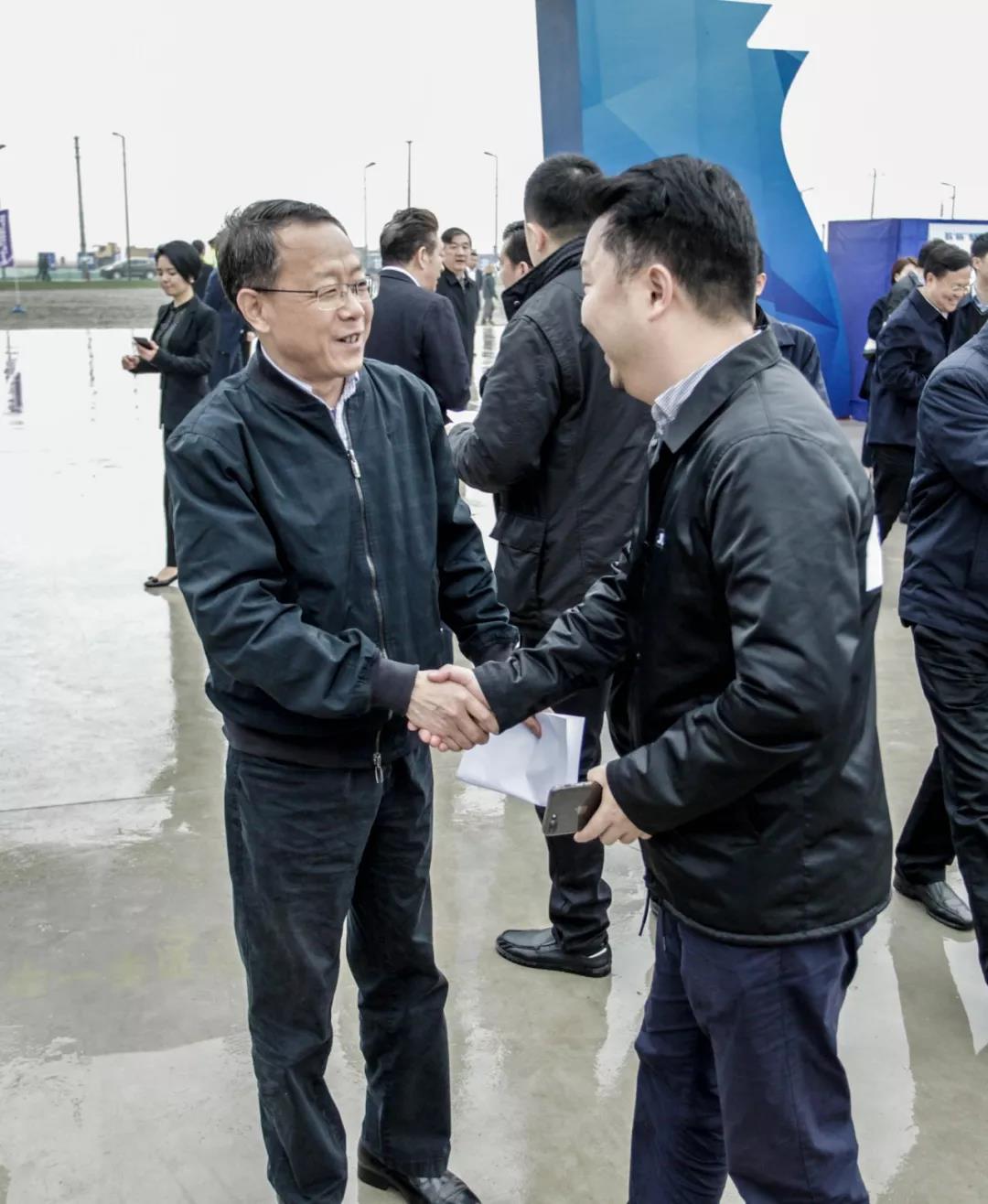 成都市重大产业项目集中开工 赏金大对决国际科技文创项目亮相开工仪式