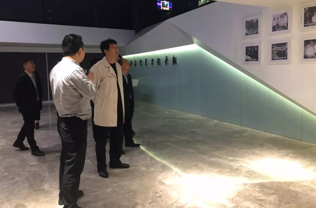 武侯区委常委、常务副区长张亚丹一行莅临赏金大对决国际参观调研