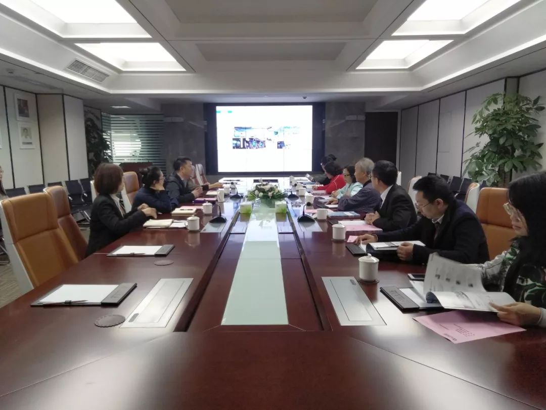 四川大学锦城学院艺术学院党总支书记邓生庆一行8人 莅临赏金大对决参观考察