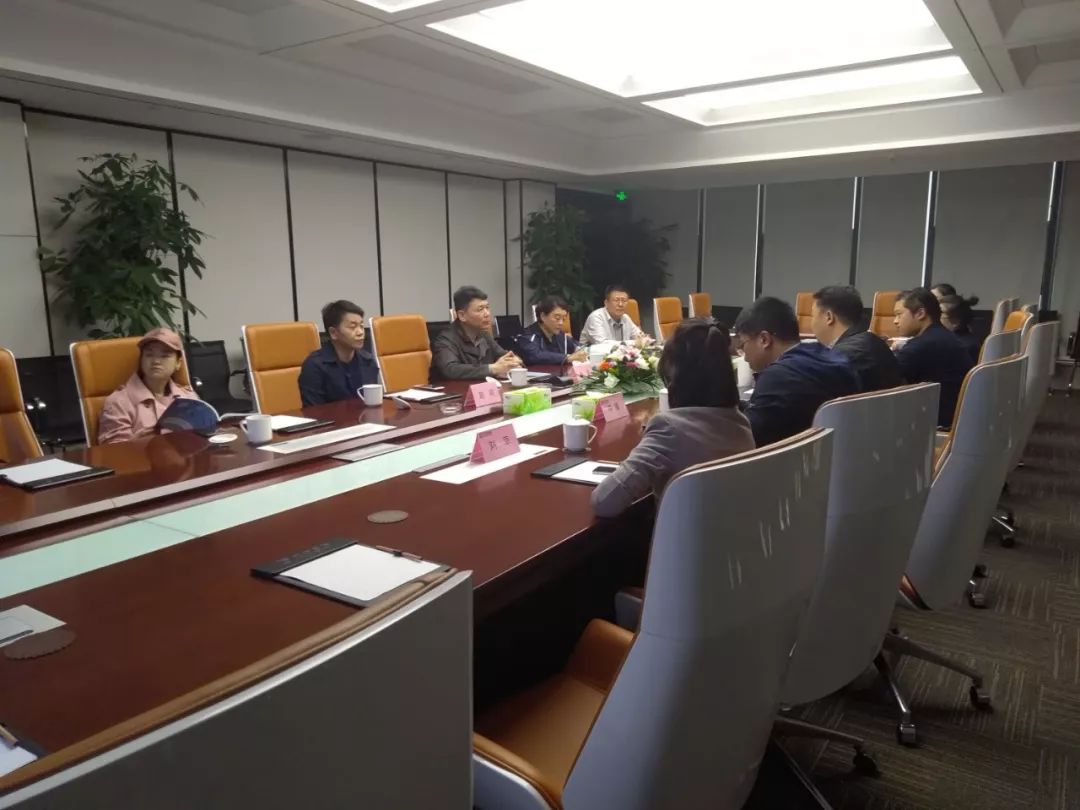 民盟乌鲁木齐市委主委、新市区区长杨春一行走访调研赏金大对决集团