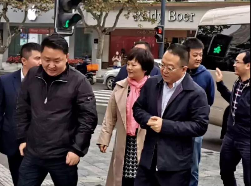 金牛区区委书记金城视察枣子巷中医文化特色街区
