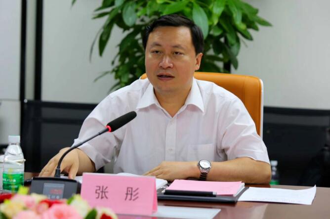 乐山市委副书记、市长张彤率乐山、峨眉山两市政府班子赴赏金大对决集团考察合作