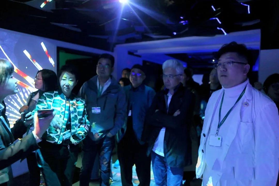 HuanXin学院企业家一行莅临赏金大对决考察交流